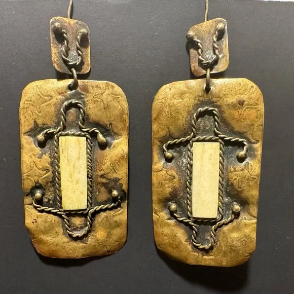 Vintage Brazilian earrings with real ivory detail - Picture 4 of 14